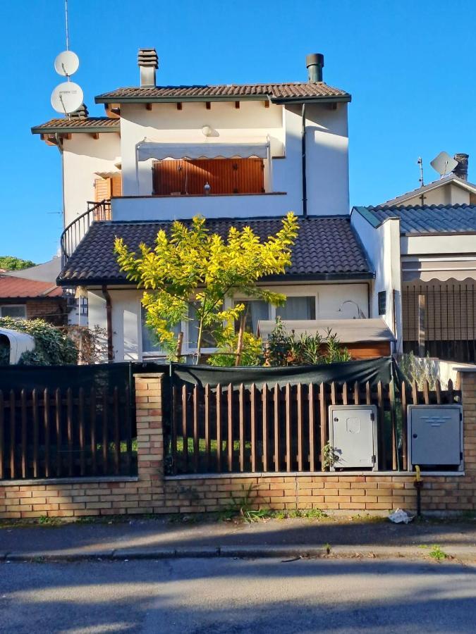Charming House In Marina Di Ravenna With Fenced Garden Marina di Ravenna Exterior foto